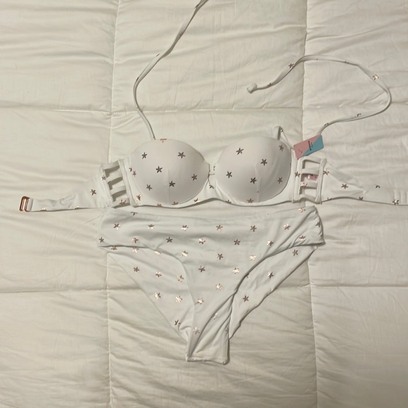 Ardene Starfish bikini set - Picture 1 of 4